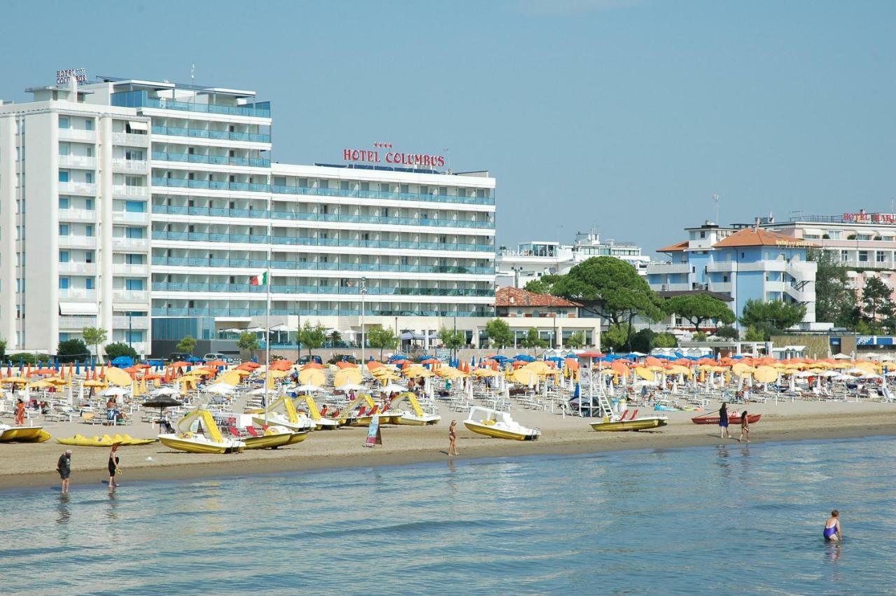 Hotel Columbus Lignano Sabbiadoro Ngoại thất bức ảnh